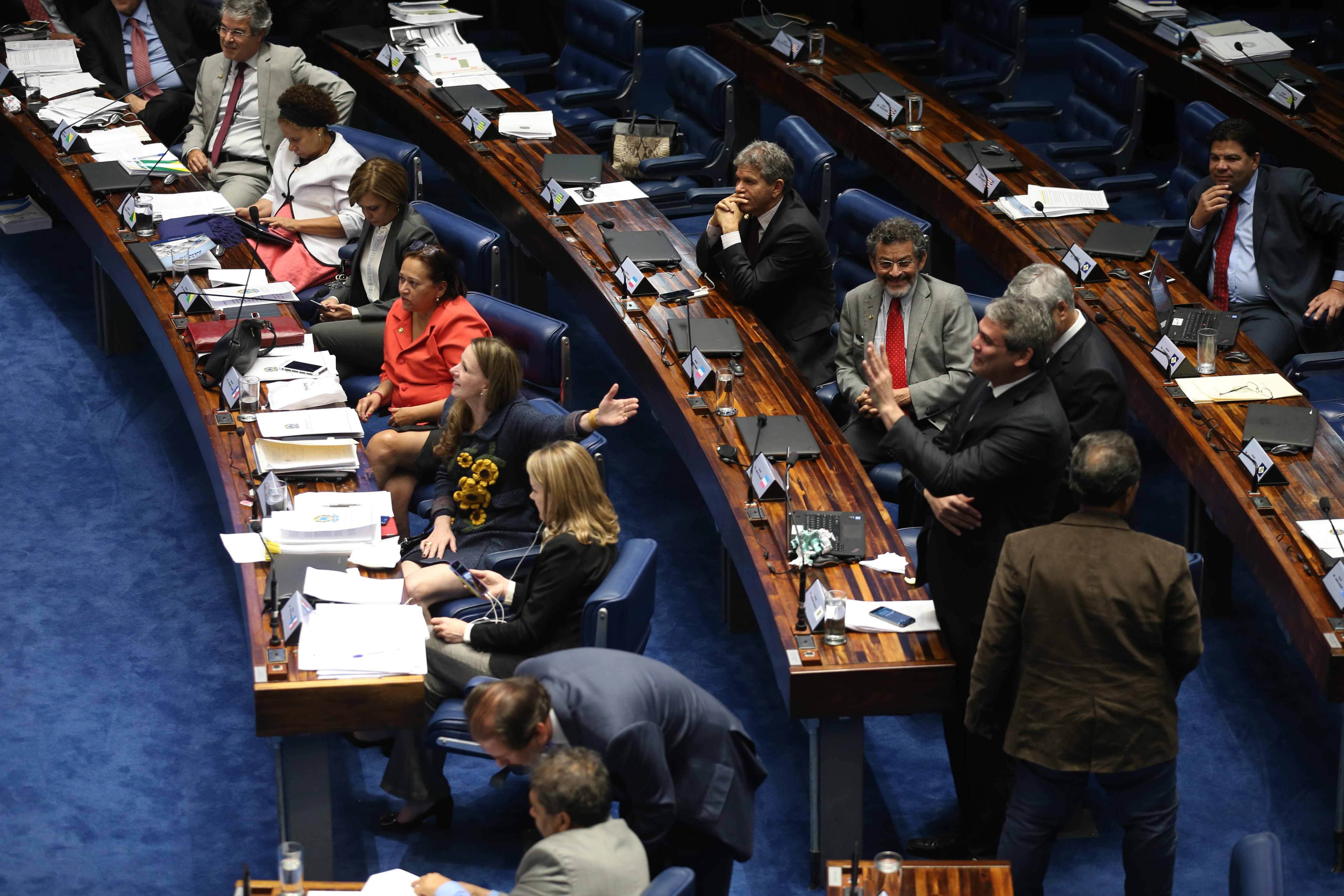 Brasília - Primeiro dia da sessão de julgamento do impeachment da presidenta afastada Dilma Rousseff, no Senado (Fabio Rodrigues Pozzebom/Agência Brasil)